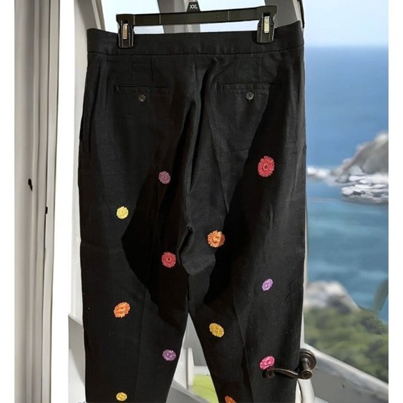 DEANE & WHITE Womens‎ Black Floral Embroidered Crop Style Dress Pants Size 12. - Picture 3 of 9